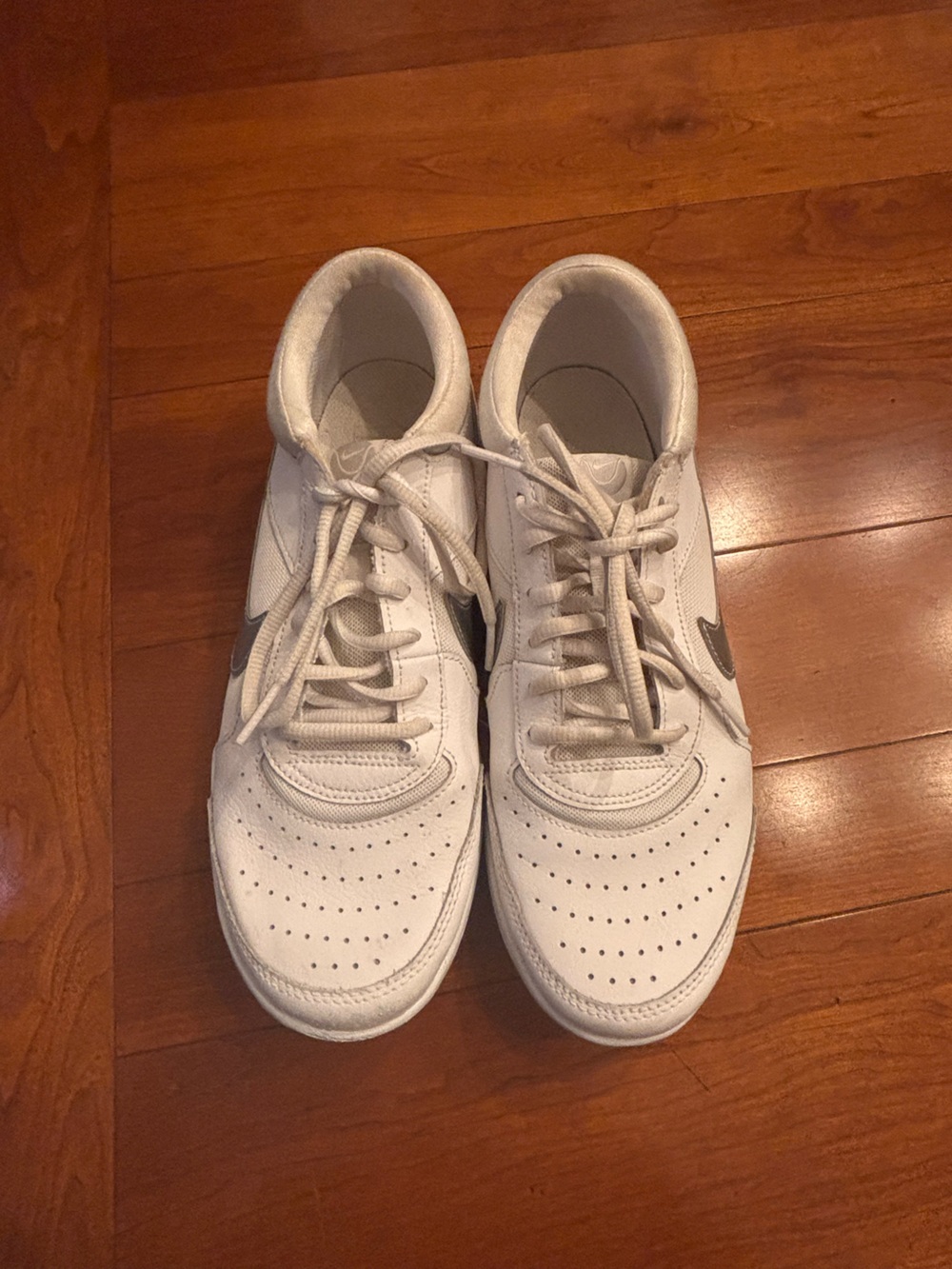 Nike Air Force 1 LV8 White Leather Sneakers SZ Men's 9 Streetwear